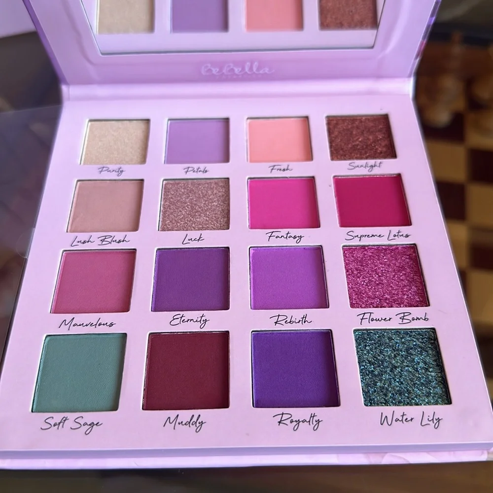 LOTUS LOVE BEBELLA COSMETICS 16 EYESHADOW COLORS AND A MIRROR PALLET